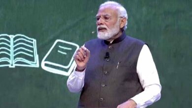 आज नई दिल्ली में प्रधानमंत्री नरेंद्र मोदी "परीक्षा पर चर्चा करेंगे"।