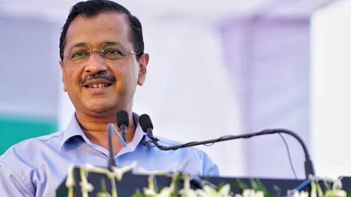 Haryana : मुख्यमंत्री केजरीवाल ने 'बदलाव जनसभा' में कहा, "आप की सरकार बना दो, मैं बिजली 24 घंटे और फ्री कर दूंगा।"