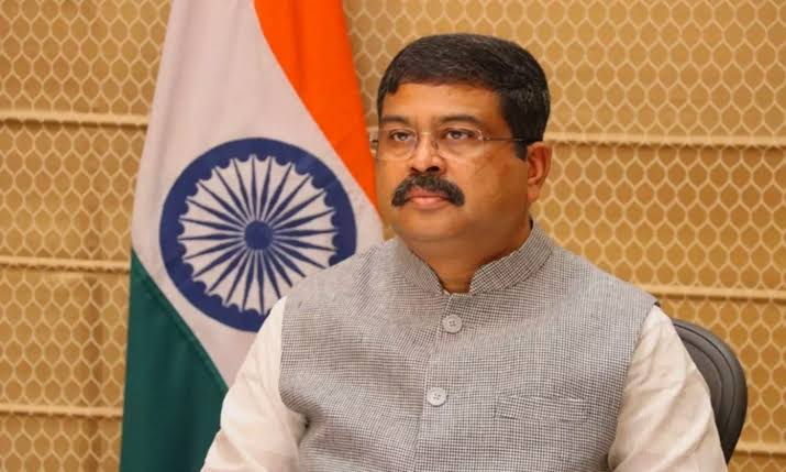 शिक्षा मंत्री धर्मेंद्र प्रधान ने कहा कि उच्च शिक्षा संस्थानों में कोई भी आरक्षित पद अनारक्षित नहीं किया जाएगा।