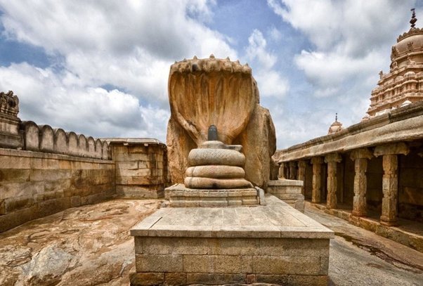 ये भारत के सबसे रहस्यमयी स्थान हैं; जानें इनके पीछे की अनसुलझी पहेली।