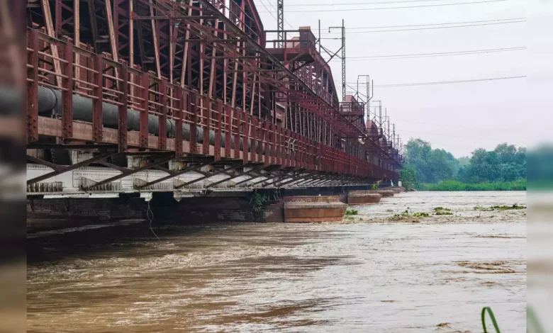 दिल्ली-गाजियाबाद के बीच रेल कनेक्टिविटी बढ़ेगी, यमुना पर नया पुल बनाया जाएगा; कब तक काम पूरा होगा?