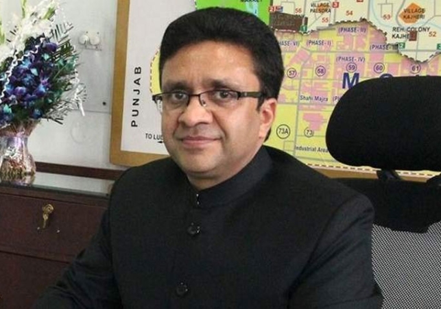 लोकसभा चुनाव की घोषणा होते ही आदर्श आचार संहिता लागू हो जाएगी, जो रैली या रोड शो करने से पहले लेनी होगी।