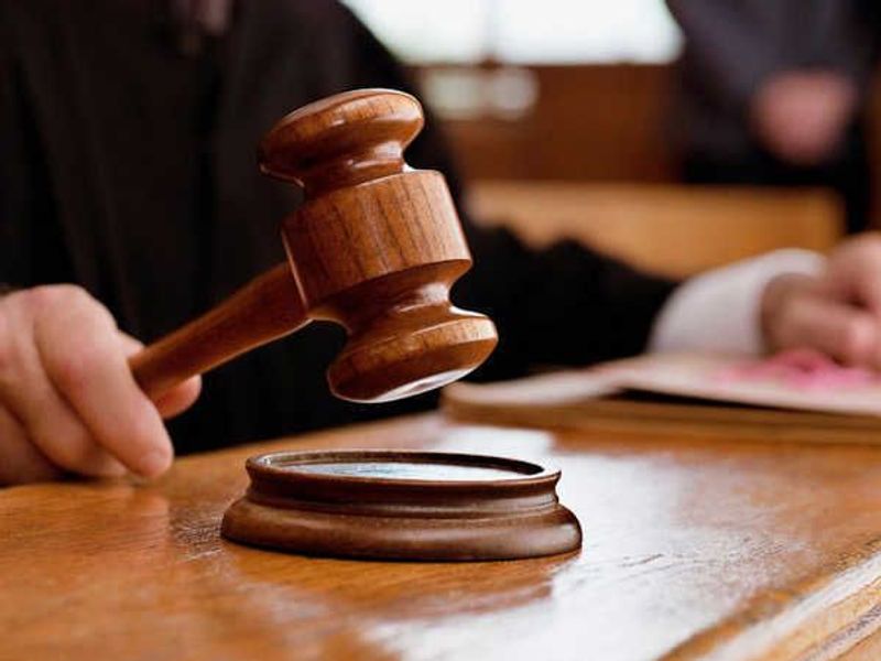 पांच घंटे की बहस के बाद, अगली सुनवाई 17 को होगी