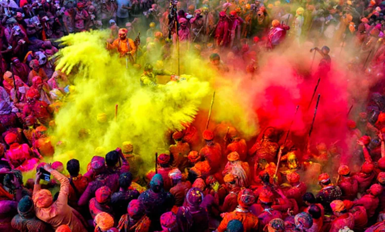 Holi 2024: इस साल कब है होली? जानिए होलिका दहन का मुहूर्त और होली की कहानी