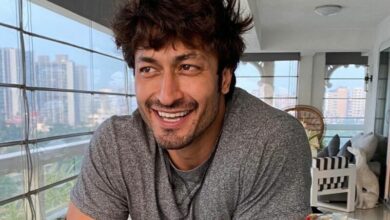 Vidyut Jammwal ने रिश्वतखोरी को लेकर फिल्म समीक्षक सुमित काडेल को बुलाया, बाद में अभिनेता को ट्विटर पर ब्लॉक कर दिया!