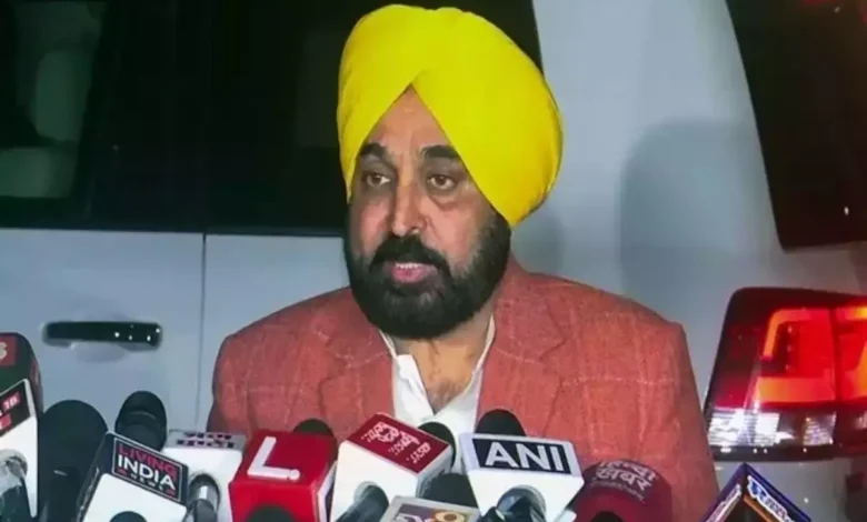 CM Bhagwant Mann: AAP केजरीवाल के पीछे मजबूती से खड़ी है; वह बड़े नेता बनकर उभरेंगे