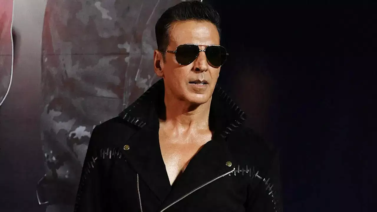 Akshay Kumar, ने बड़े मियां छोटे मियां की रिलीज से पहले अपने विविध करियर और शैली विकल्पों के बारे में खुलकर बात की