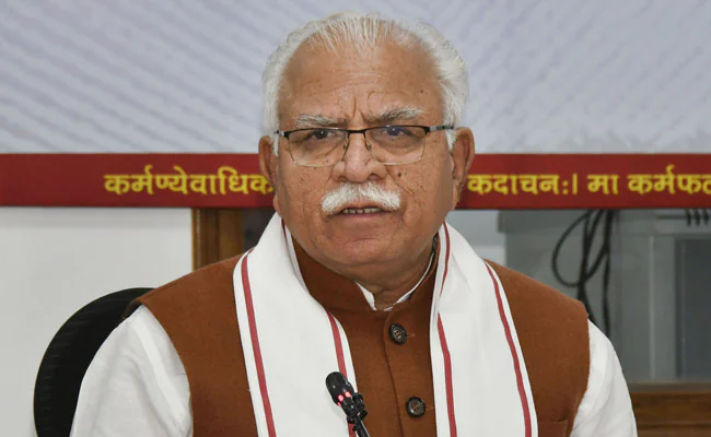 Haryana CM Khattar ने बीजेपी की सफलता का श्रेय पार्टी कार्यकर्ताओं को दिया