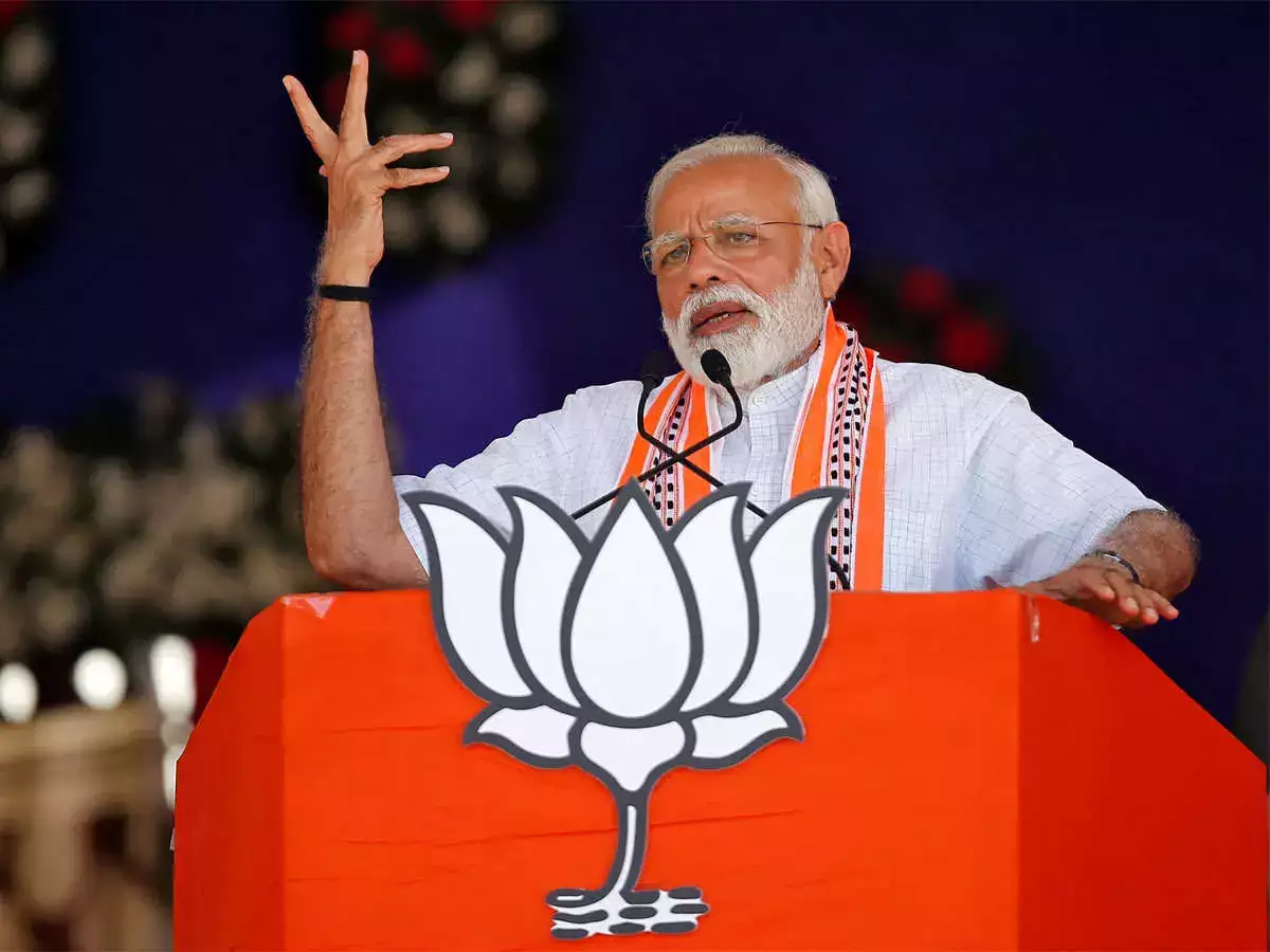 PM Narendra Modi और बीजेपी के वरिष्ठ नेता ने सहारनपुर में चुनावी रैली को संबोधित किया