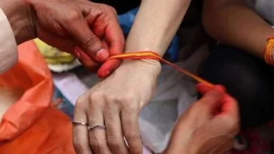 रक्षा सूत्र को कितनी बार लपेटाना चाहिए और कितने दिनों तक पहनना चाहिए? आइए जानते हैं