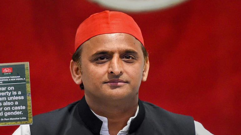 Akhilesh Yadav Kanpur rally: "लेबर कॉलोनियों पर इनकी नजर है", अखिलेश यादव ने ऐसा क्यों कहा