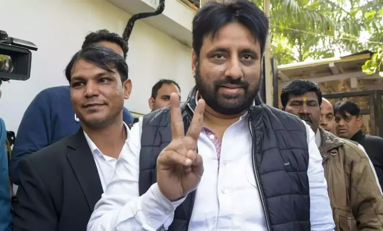 Amanatullah Khan: AAP नेता अमानतुल्लाह खान और उनके बेटे को इलाहाबाद हाईकोर्ट ने गिरफ्तारी पर लगाई रोक से बड़ी राहत मिली