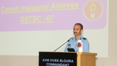 सेना के ट्राई सर्विस अधिकारियों के लिए रक्षा सेवा तकनीकी स्टाफ कोर्स पुणे के मिलिट्री इंस्टीट्यूट ऑफ टेक्नोलॉजी में प्रारंभ