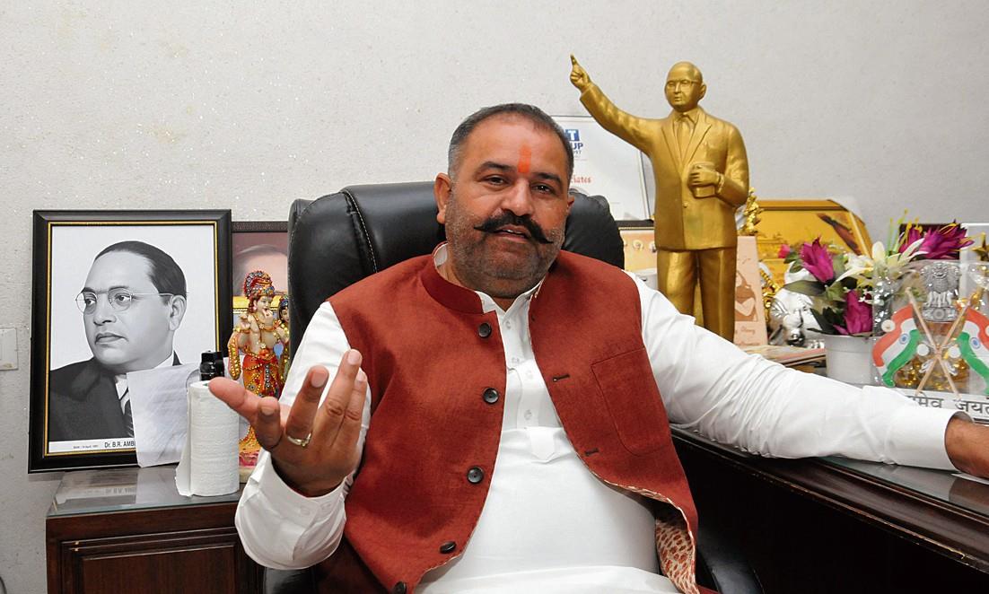 Jalandhar West by Election: सांसद चन्नी को छह पन्नों का कानूनी नोटिस भेजा गया, सुशील रिंकू ने कहा कि चन्नी ने माफी मांगी