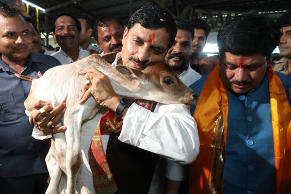 मुख्यमंत्री डॉ. मोहन यादव: गौ-माता के संरक्षण और संवर्धन के लिए मध्यप्रदेश सरकार कृत-संकल्पित