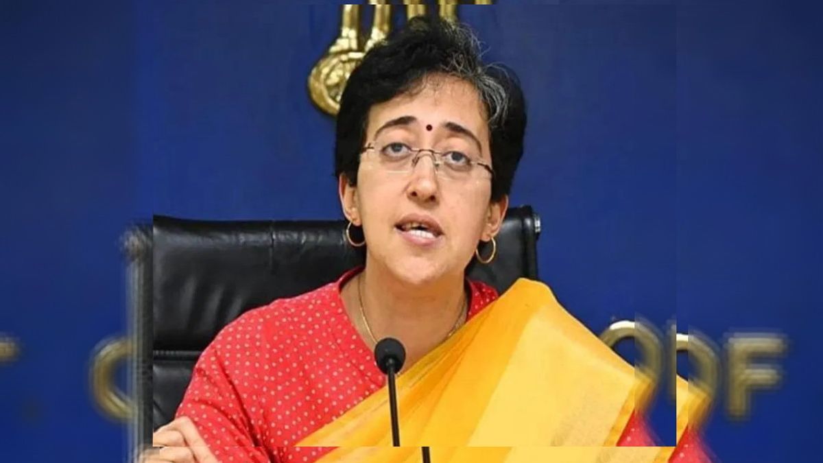 Atishi Marlena: दिल्ली में 5000 शिक्षक के तबादले का आदेश वापस लेने पर आतिशी ने कहा कि षड्यंत्र असफल हुआ