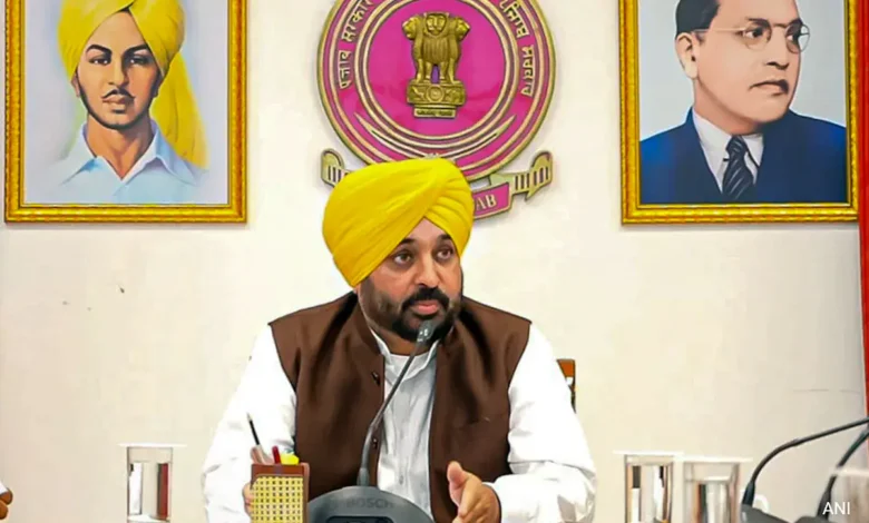 CM Bhagwat Mann ने दोआबा और माझा क्षेत्रों में विकास को प्रमुख बढ़ावा देने के आदेश दिए