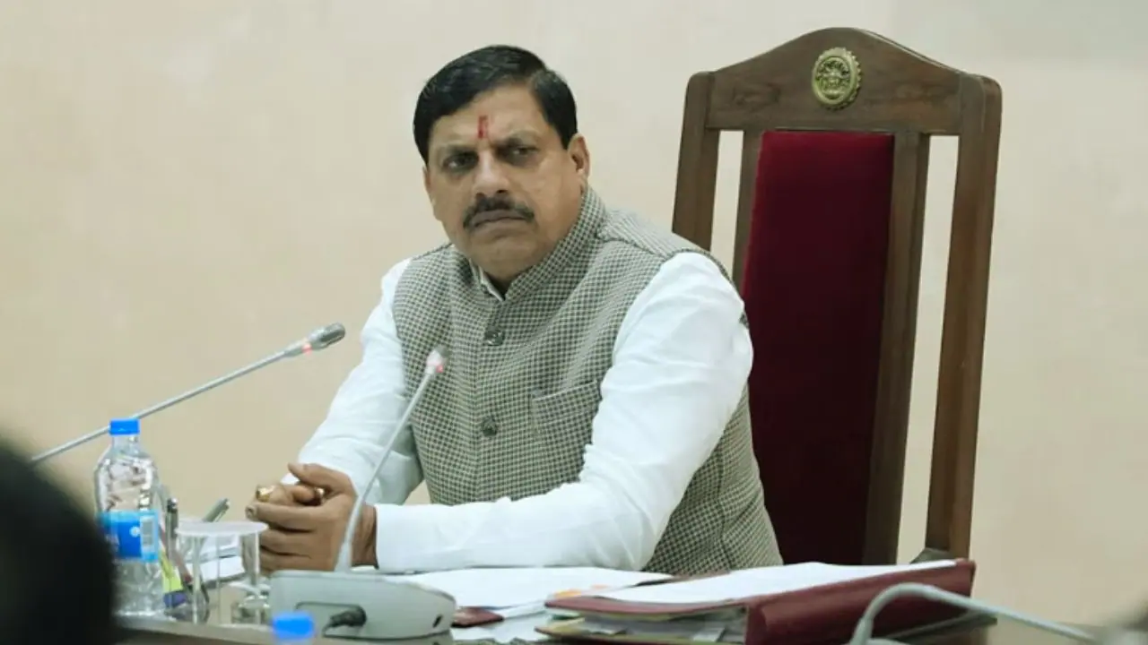 मुख्यमंत्री डॉ. मोहन यादव ने की कृषि आदान की समीक्षा