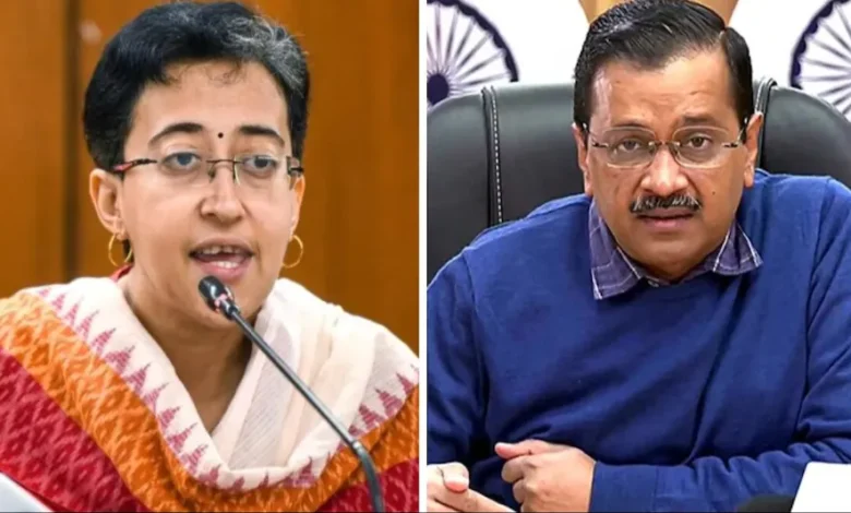 Atishi News: मुख्यमंत्री अरविंद केजरीवाल...'' आतिशी ने श्रीनिवासपुरी और कालकाजी के लोगों को एक बड़ी सौगात देते हुए कहा।