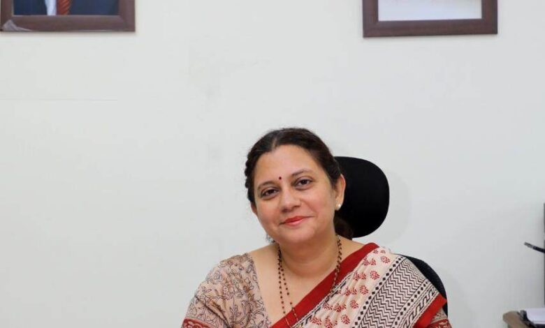 Senior IAS officer Anindita Mitra ने सचिव सहकारिता और पंजाब राज्य सहकारी बैंक के एम डी के तौर पर पद भार ग्रहण किया