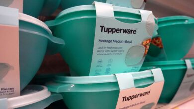 Tupperware Bankruptcy: Tupperware, जो रंग बिरंगे टिफिन बॉक्स बनाती थी, आज दिवालिया हो गई! कर्ज के बोझ में कंपनी