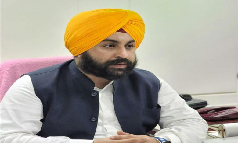 Harjot Singh Bains: मान सरकार की स्कूल बस सेवा छात्रों के जीवन को बदल रही है