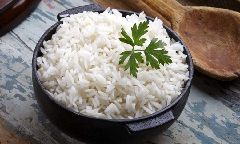 Reaheating Rice: क्या चावल को फिर से गर्म करके खाने से नुकसान हो सकता है?