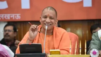 CCM Yogi Adityanath ने गोरखपुर में  विस्तृत वरुण बेवरेजेज़ लि0 द्वारा स्थापित शीतल पेय बॉटलिंग का लोकार्पण किया