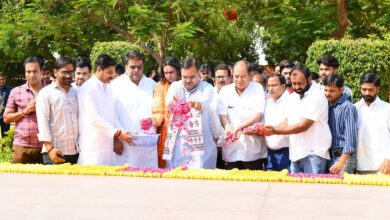 मुख्यमंत्री श्री भजनलाल शर्मा ने स्व. भैरों सिंह शेखावत को पुष्पांजलि अर्पित की