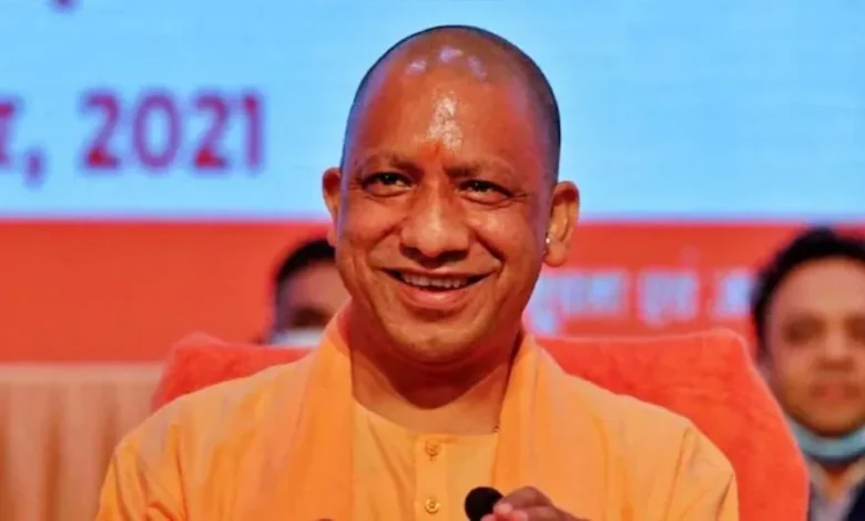 CM Yogi Adityanath ने कार्गो की सुरक्षित आवाजाही और ट्रैकिंग सुनिश्चित करने के लिए टेक्नोलॉजी अपनाने पर बल दिया