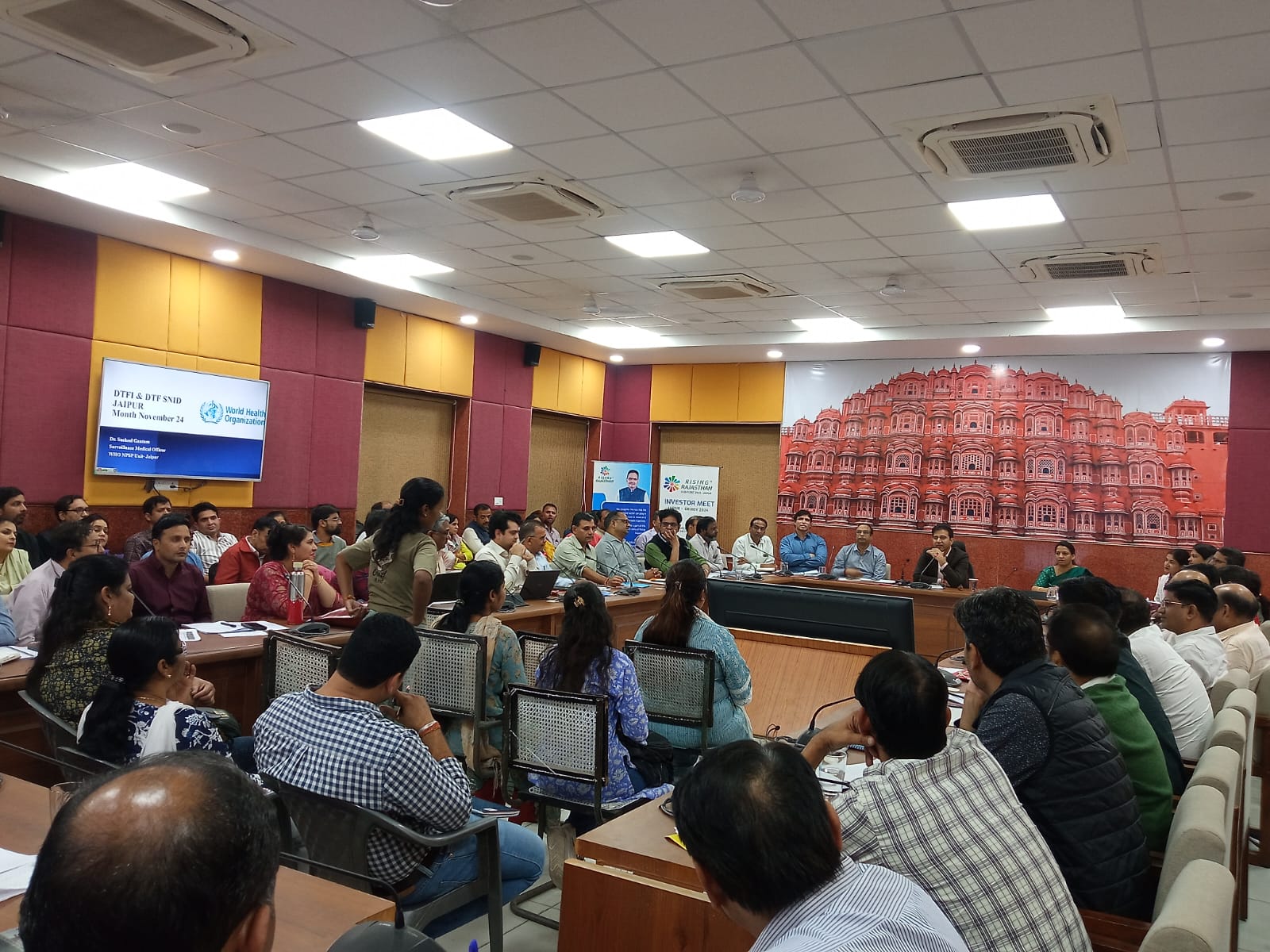 District Collector Dr. Jitendra Soni की अध्यक्षता में आयोजित हुई जिला स्वास्थ्य समिति एवं टीबी फोरम एवं टीबी कामोर्बिडीटी की बैठक