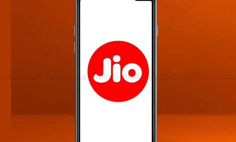 Jio ने धमाका किया, लॉन्च किया अब तक का सबसे सस्ता प्लान, 601 रुपये में सालभर तक चलेगा 5G डेटा