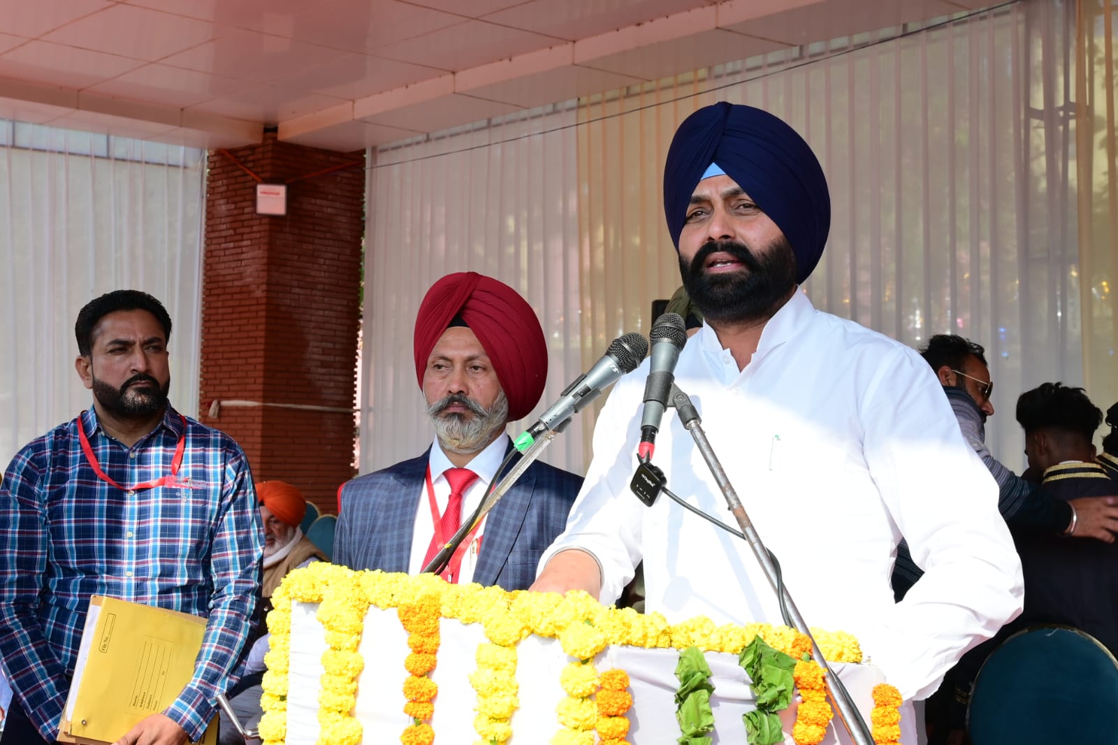 Laljit Singh Bhullar ने जिला स्तरीय समारोह के दौरान 3,882 नवनिर्वाचित पंचों को शपथ दिलाई