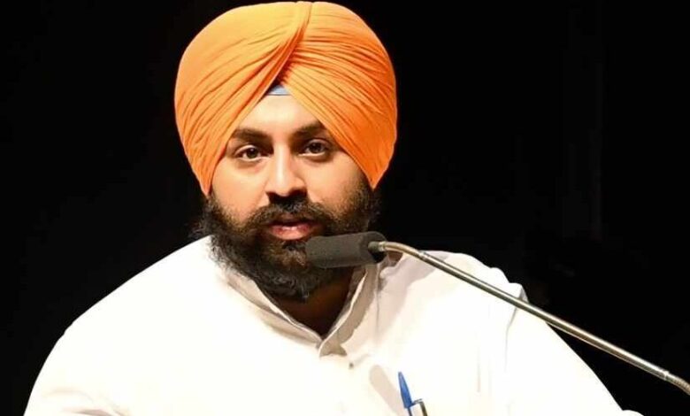 Harjot Singh Bains: छात्रों को उद्यमशीलता कौशल से सशक्त बनाने के लिए बिजनेस ब्लास्टर्स कार्यक्रम के तहत 5000 से अधिक शिक्षकों को प्रशिक्षित किया गया