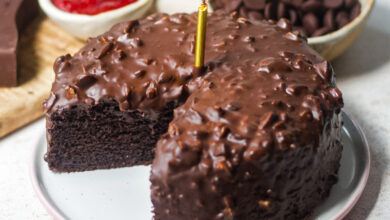 Ragi Chocolate Cake: अगर आप केक खाना पसंद करते हैं तो एक बार रागी चॉकलेट केक को ट्राई करें; यह स्वादिष्ट और स्वस्थ भी है।