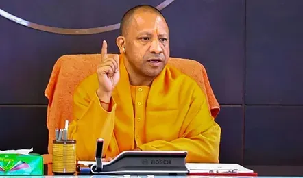 CM Yogi Adityanath ने जनपद हरदोई में सड़क दुर्घटना में हुई जनहानि पर गहरा शोक व्यक्त किया