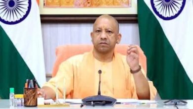 CM Yogi Adityanath ने खाद उपलब्धता की समीक्षा की, निजी क्षेत्र से उर्वरक के सहयोग से वितरण के दिये निर्देश