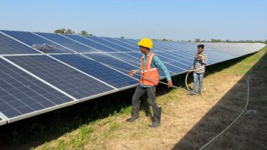 ACME Solar: खराब लिस्टिंग के बाद अब फोकस में शेयर, सोलर कंपनी ने ₹1988 करोड़ जुटाए, बढ़े शेयर मूल्य