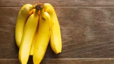 Banana Helath Benefits: कब्ज से छुटकारा पाने के लिए इस पीले फल को खाने का सही समय जानें।