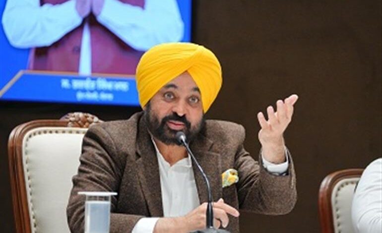 CM Bhagwant Mann ने फिनलैंड से लौटे शिक्षकों से कहा, राज्य में शिक्षा में क्रांतिकारी बदलाव के अग्रदूत बनें