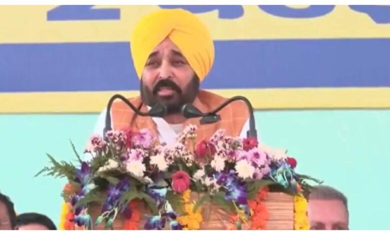 CM Bhagwant Mann: 77 साल की आजादी के बाद बल्लुआना को मिला पहला सरकारी डिग्री कॉलेज