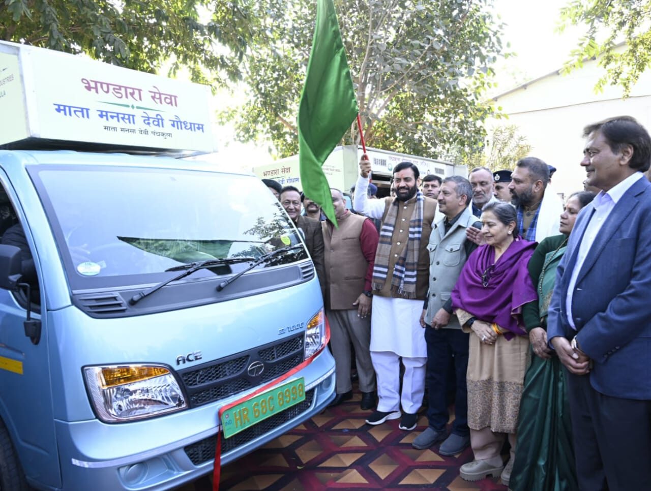 CM Nayab Saini ने मोरनी क्षेत्र में स्वास्थ्य सेवाओं के लिए आरोग्य बाईक को हरी झंडी दिखाकर किया रवाना