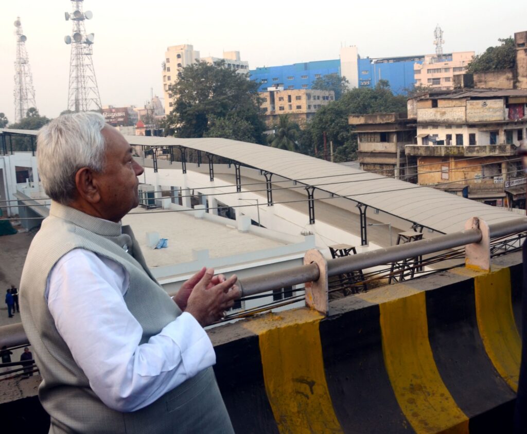 CM Nitish Kumar ने पटना जंक्शन के समीप निर्माणाधीन भूमिगत मार्ग (सब-वे) एवं मल्टीलेवल हब का निरीक्षण किया