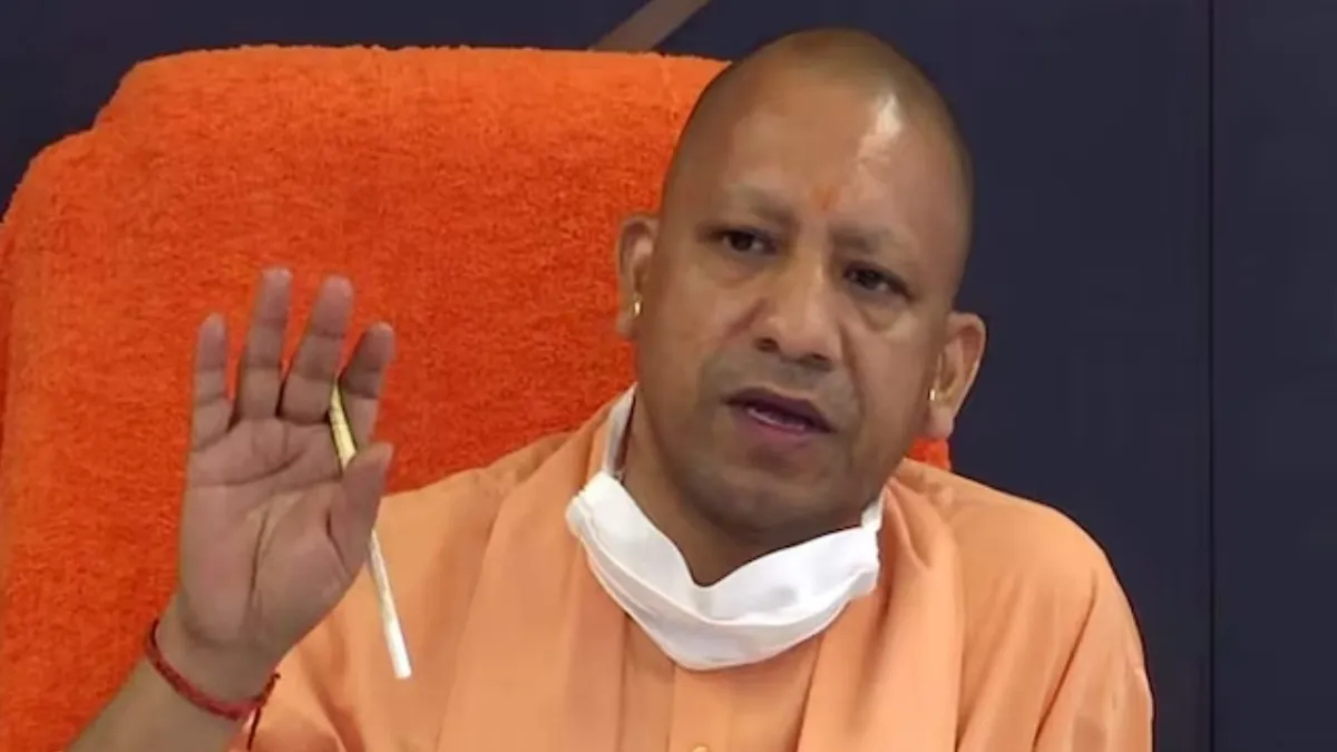 CM Yogi Adityanath ने कुलपतियों से वहां कराए जा रहे निर्माण कार्यों की वास्तविक स्थिति की जानकारी प्राप्त की
