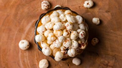 Makhana Health Benefits: एक कटोरी मखाना कई गंभीर बीमारियों का काल है, अगर आप इसका सही सेवन करेंगे तो आप हमेशा स्वस्थ रहेंगे. जानें खाने का सही तरीका