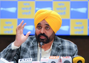 CM Bhagwant Mann ने कृषि विरोधी रुख के लिए मोदी सरकार की आलोचना की