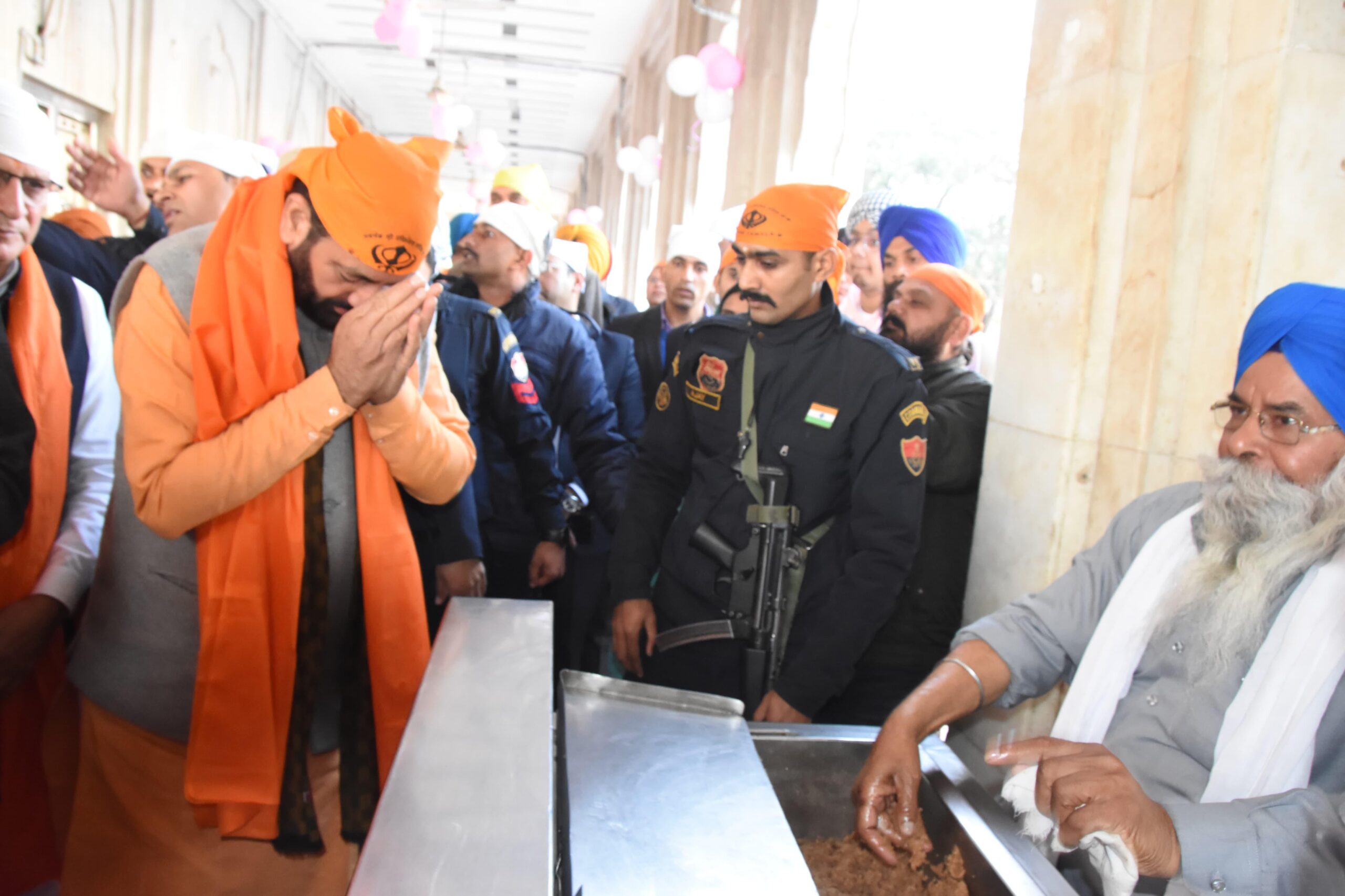 CM Nayab Saini ने श्री गुरु गोबिंद सिंह के प्रकाशोत्सव पर नाडा साहिब गुरुद्वारे में माथा टेका