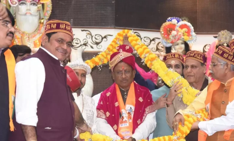 CM Vishnu Deo Sai ने भगवान झूलेलाल की पूजा-अर्चना कर राज्य की खुशहाली और समृद्धि की कामना की