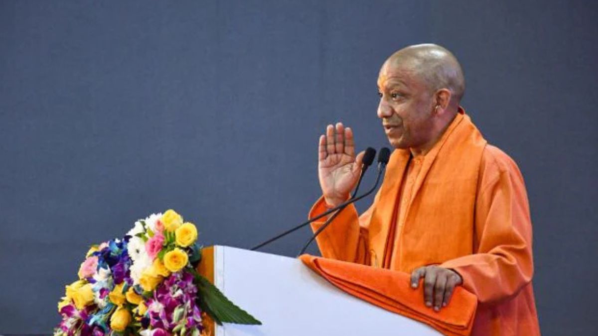 UP News: यूपी को विभाजित करना चाहिए या नहीं? CM योगी का स्टैंड सामने आया; जानें क्या बोले