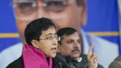 दिल्ली की CM Atishi ने तीन दिन में दूसरा पत्र लिखकर मुख्य चुनाव आयुक्त से तत्काल मुलाकात की मांग की।